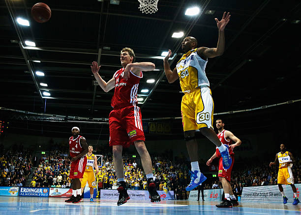 力和极具威 力和极具威